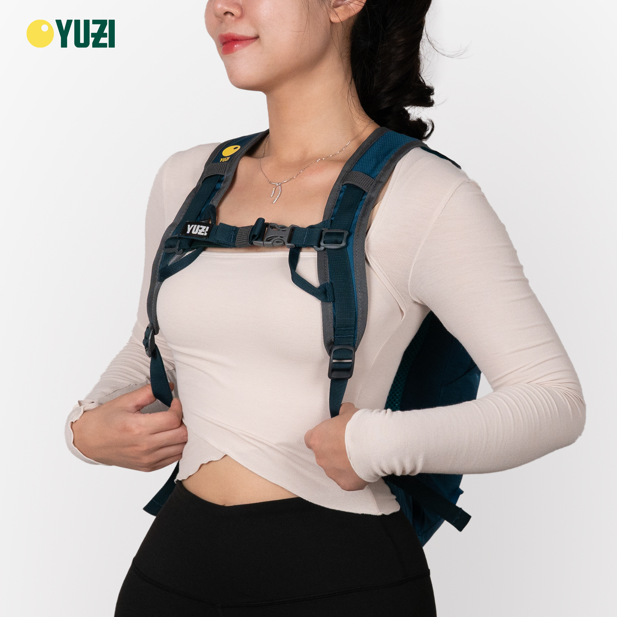 Balo leo núi trekking Việt Nam dung tích 12 lít Yuzi Flexible YZ12