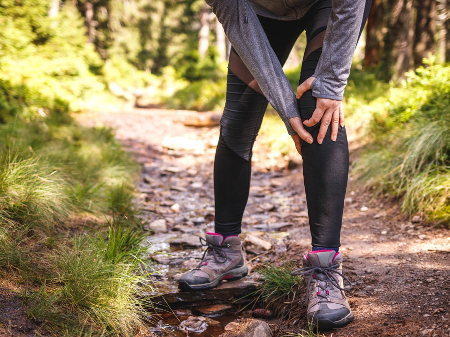 Chuột rút khi leo núi - Nguyên nhân và giải pháp